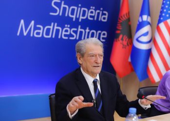 Lufta mes socialistëve/ Berisha: Grupi Xhafaj është grupi armiqësor i listës së PS në Tiranë. Kështu është në të gjitha qarqet