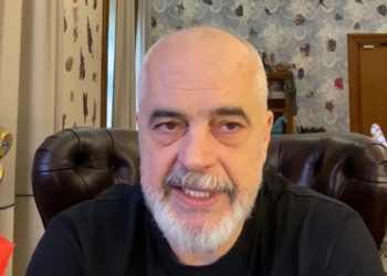 “Me votën e diasporës do të arrijmë diçka spektakolare!” Rama tregon dhuratën nga Athina: Do të qëndrojë këtu si simbol i fitores së PS-së