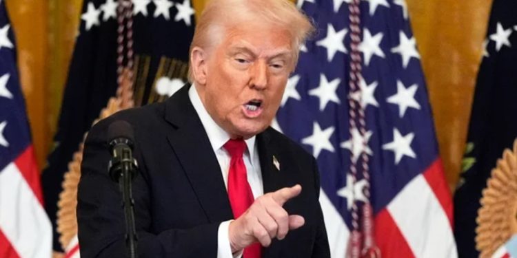 “Ka një mënyrë për ta bërë këtë…/ Trump flet përsëri për një mandat të tretë presidencial në SHBA: Shumë njerëz duan që unë të kandidoj!