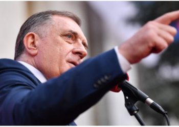Ende mister sesi kaloi kufinjtë e Bosnjes, Millorad Dodik vijon udhëtimet, arrin në Moskë