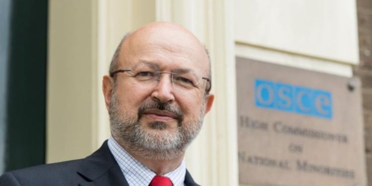 Zgjedhjet e 11 majit/ Kreu i misionit vëzhgues së OSBE/ODIHR mbërrin në Tiranë, pritet takimi me kreun e KQZ-së