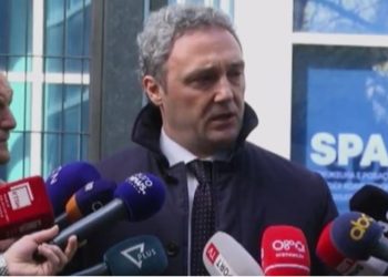 Seanca ndaj tij në GJKKO/ Bardh Spahia: Akuza nuk qëndron, padi e përgatitur në zyrat e PS-së