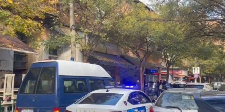 EMRAT/ Shfrytëzonin vajzat e huaja për prositucion, arrestohen dy turqit në Tiranë