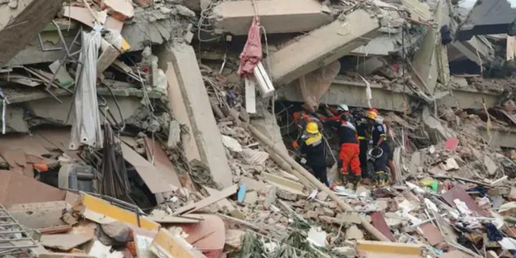 Tërmeti në Mianmar, regjistrohen mbi 3000 viktima nga goditja, mijëra të tjerë të plagosur