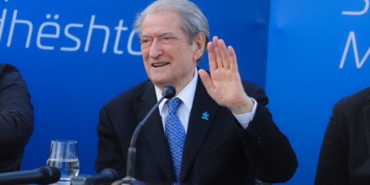 Berisha: Pensionet e papërfillshme të kooperativës brenda 3 muajve të parë do të bëhen 200 euro