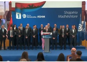 “Elbasani po shkretohet!” Berisha: Rama ndërtoi saraje me themele 2 herë më të gjata se vila e Enver Hoxhës