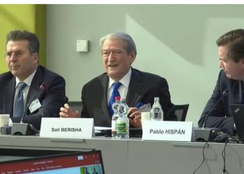 Mori leje për të mos u paraqitur sot në SPAK, Berisha merr pjesë në mbledhjen e PPE në Strasburg