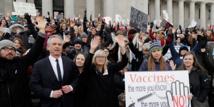 Fruthi përhapet në 23 shtete amerikane, dy fëmijë humbin jetën/ Kennedy: Mënyra më efektive për ta parandaluar përhapjen është vaksina