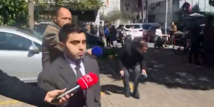 U thirr për të dëshmuar, kreu i KPP del i ‘tensionuar’ nga SPAK