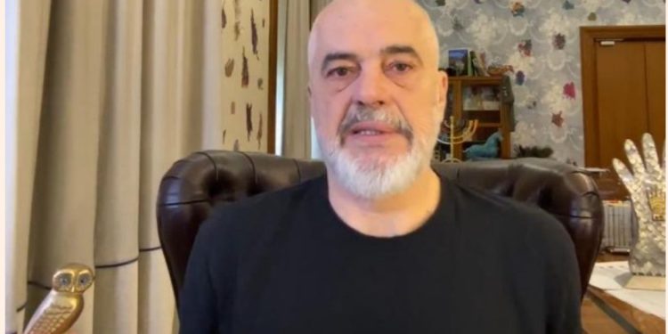 “O mafioz, o kriminel, o qen bir qeni”/ Do të kërkoni mandat të pestë nëse nuk hyjmë në BE? Ja si i përgjigjet kryeministri Rama komentuesit