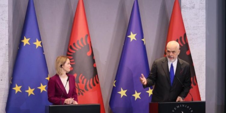 Rama batuta me Kaja Kallas: Ne kemi diellin, ju sollët të ftohtin. Kryenegociatorja: Ndoshta ka ardhur nga veriu