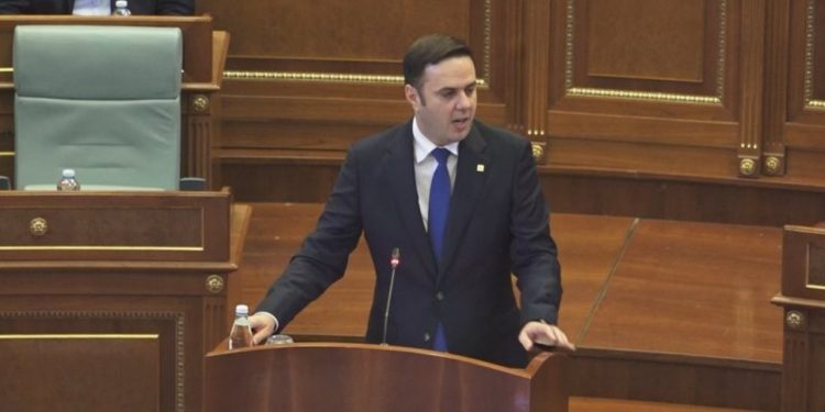 LDK i mbyll derën Kurtit për koalicion: Lëshuat shumë sharje ndaj nesh