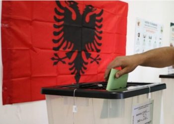 Bloomberg: Nuk ka asnjë sondazh të besueshëm për zgjedhjet e 11 Majit