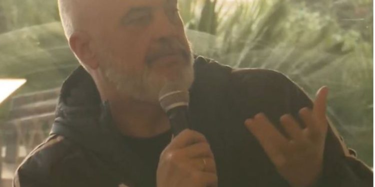 “Angazhim maksimal, pagat, gjithnjë në rritje”/ Rama në Durrës: Ajo që po ndodh me turizmin është përtej të gjitha pritshmërive