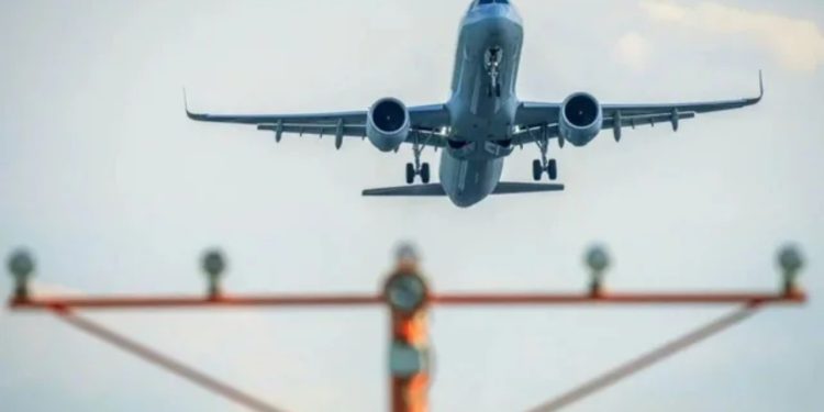 Dy avionë përplasen me njëri-tjetrin, në bord ishin dhe dy anëtarë të Kongresit amerikan