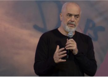 “Na gjëmojnë nga pas, nuk dalin nga ajo kënetë!” Rama për opozitën: Maksimumin e votave e morën në 2021-shin