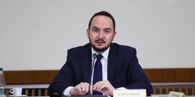 “Hera e parë që mungoj”, Salianji mesazh nga burgu për çeljes e fushatës: PD, e vetmja shpresë për ndryshim! Rama kërkon të jeni të nënshtruar