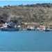 Anija italiane me 40 emigrantë mbërrin në Portin e Shëngjinit