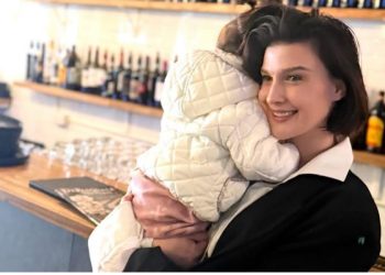 Mariza Ikonomi bën postimin e ëmbël me vajzën, por komenti është epik