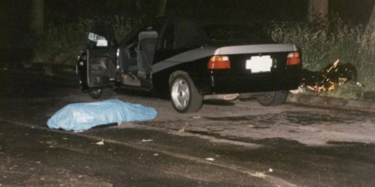 Një nga viktimat i lidhur me gruan e bosit të drogës! Vrasja e dyfishtë, rihapet dosja e krimit në 1999! Misteri i vrasjeve, kush qëlloi mbi dy të rinjtë shqiptarë?