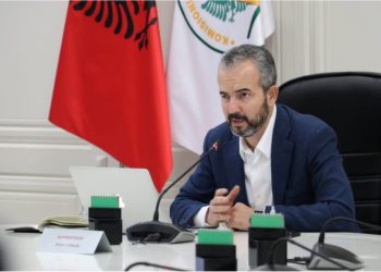 “Votuesi i parë nga Gjermania”/ Celibashi: Deri më tani janë dërguar rreth 90 mijë zarfe