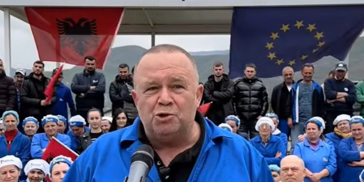 Trafikanti i drogës Gjergj Luca nis fushatën për Edi Ramën me puntoret e tij që i “skllavëron për një cop bukë”