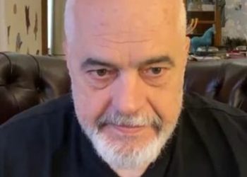 Rama- komentuesit: Ne jemi qeveria dhe nuk bëjmë premtime elektorale! Ëndrra jonë është një, Shqipëria në BE