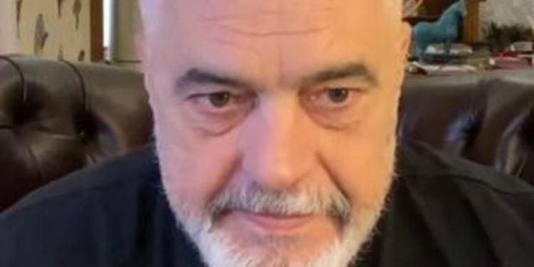 Rama- komentuesit: Ne jemi qeveria dhe nuk bëjmë premtime elektorale! Ëndrra jonë është një, Shqipëria në BE