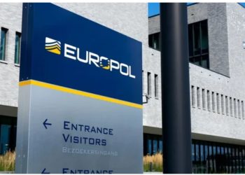Europol megaoperacion në 5 shtete/ Goditen 4 banda kriminale, arrestohen 234 persona, sekuestrohen 21 ton drogë