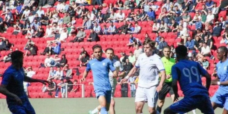 Tirana humb “finalen e mbijetesës” me Teutën, fati i bardhebluve vendoset javën e fundit