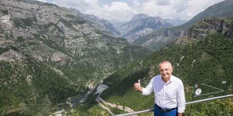 “Do bëjmë gjithçka që të mund të shihen dhe të gëzohen!” Meta: I lumtur që kam promovuar me shumë pasion bukuritë e vendit tonë