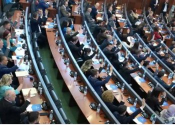 Dështimi për konstituimin, kompromisi i mundshëm dhe mosdakordësia/ Si mund të dilet ngërçi në Kuvend?