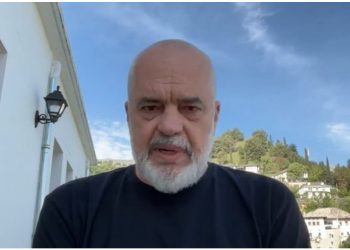 Rama në “Sy m’Sy”: Kur them gjysma e burrave janë çyryk, e them se të shkosh pas kënetës do të thotë të jesh gjysmak