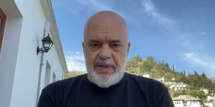 Rama në “Sy m’Sy”: Kur them gjysma e burrave janë çyryk, e them se të shkosh pas kënetës do të thotë të jesh gjysmak