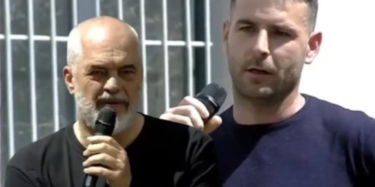 “Shkojmë bashkë e zhbllokojmë derën”/ Çfarë i premtoi Rama qytetarit nga Rubiku e çfarë ndodhi?
