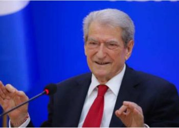 Edi Rama po rrokulliset! Mos u ndikoni nga përpjekjet primitive për të manipuluar opinionin