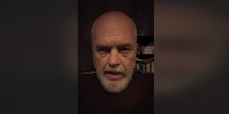 “Të votosh kënetën je politikisht autik”, Rama bën hapa mbrapa: Kërkoj ndjesë, term i gabuar