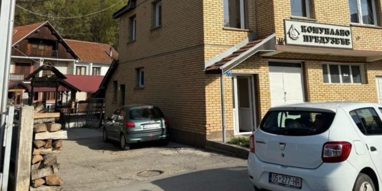 Kosova mbyll sërish institucione të Serbisë në veri: Nuk do të ketë asnjë nënshtrim ndaj direktivave nga Beogradi në territorin e shtetit tonë