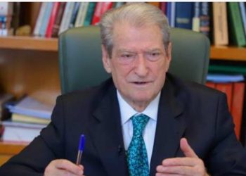 Berisha: Garantoj çdo punonjës të administratës se do konsiderohet një shërbëtor i çmuar i shtetit