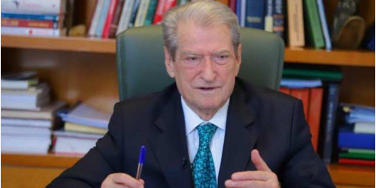 Berisha: Garantoj çdo punonjës të administratës se do konsiderohet një shërbëtor i çmuar i shtetit