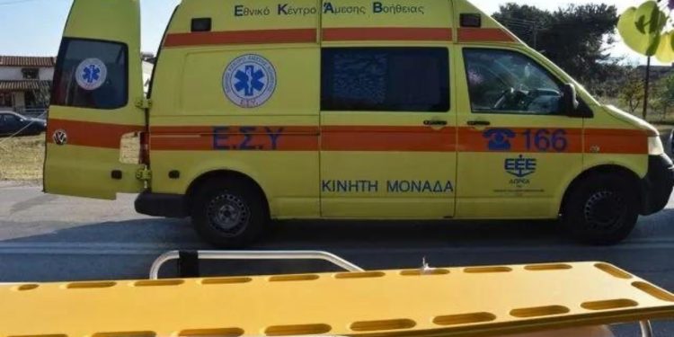 Aksident në Greqi, automjeti përplaset me motorin, ndërron jetë 42-vjeçari shqiptar