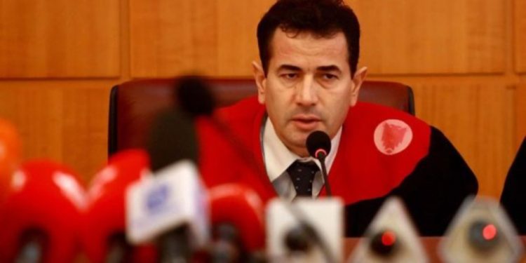 GJKKO konfiskon apartamentin e ish-kryetarit të Gjykatës Kushtetuese, Bashkim Dedja