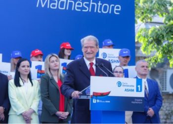 “Do rikthejmë rininë!”/ Berisha: Një vend pa rini, është një vend pa ëndrra, pa të ardhme, është një shkretëtirë njerëzore