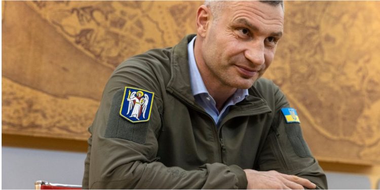 Kryebashkiaku i Kievit: Mund të heqim dorë nga territori për të arritur marrëveshje me Rusinë