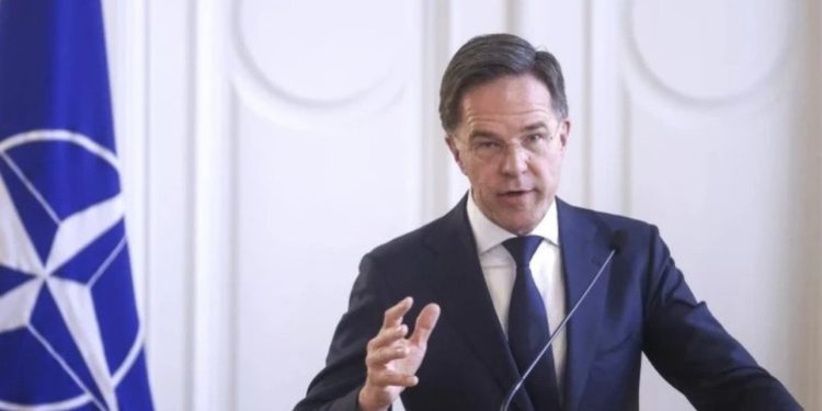 Sekretari i Përgjithshëm i NATO-s u kërkon aleatëve t’i kushtojnë më shumë fonde aleancës: Duhet të jemi burim kryesor i avantazhit ushtarak