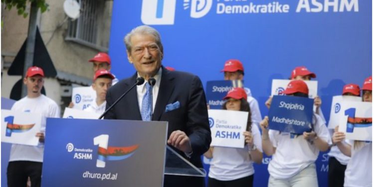 “Me rikthimin tonë do të lulëzojë biznesi”/ Berisha: Programi i PD, shpresë. Do mbushë xhepat e shqiptarëve me para