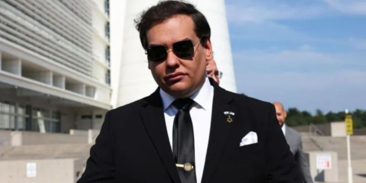 Gënjeu me CV-në dhe përdori fondet e fushatës për jetë luksoze/ Ish-kongresmeni republikan Santos dënohet me 7 vite burg