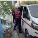 “Çmendet” turisti i huaj në Vlorë, policia e shoqëron për sjellje agresive në Skelë