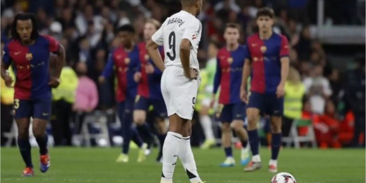 Lajm i bujshëm pak orë para Real-Barça, Ançeloti vendos të lërë jashtë Mbape