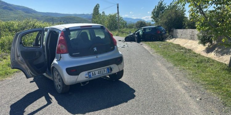 Aksident i rëndë në aksin Lezhë-Manati, plagosen 5 persona